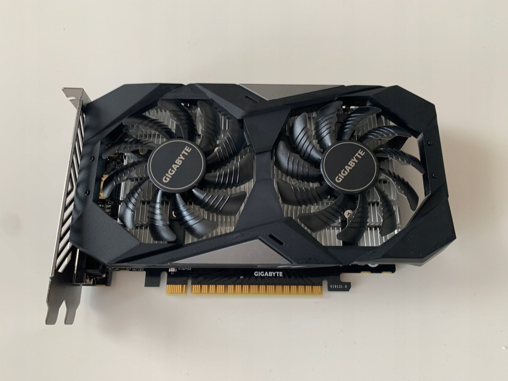 Karta graficzna - GTX 1650 4 GB Gigabyte - 12543974841 - oficjalne ...