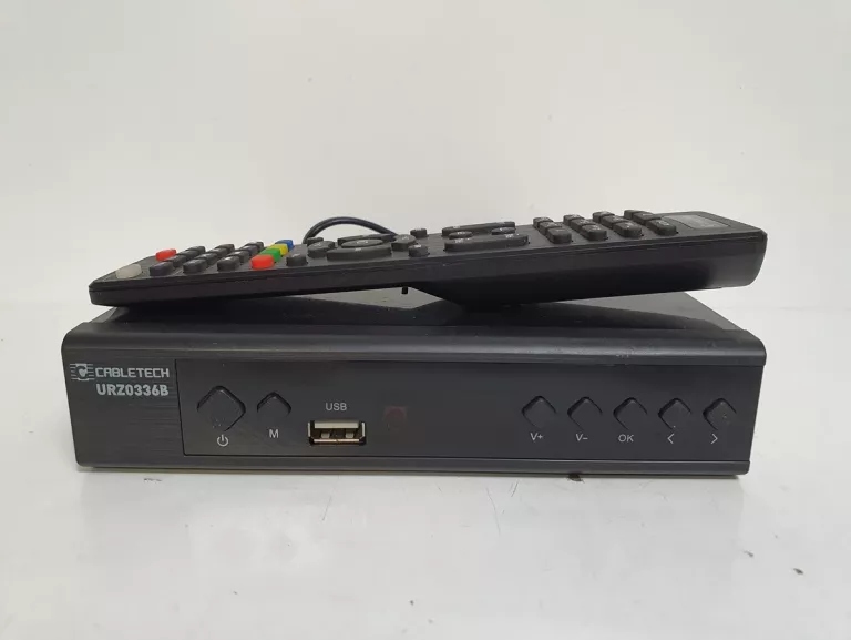 DEKODER DVBT 2 CABLETECH URZ0336B + PILOT