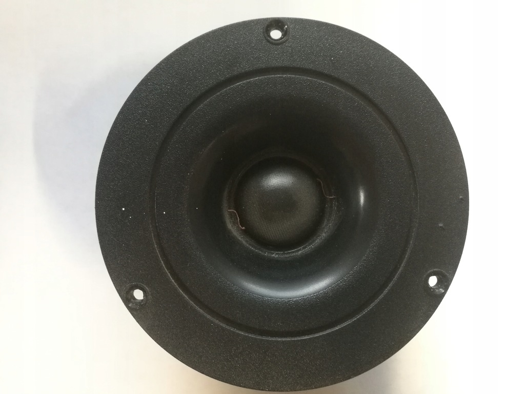 dynaudio d28