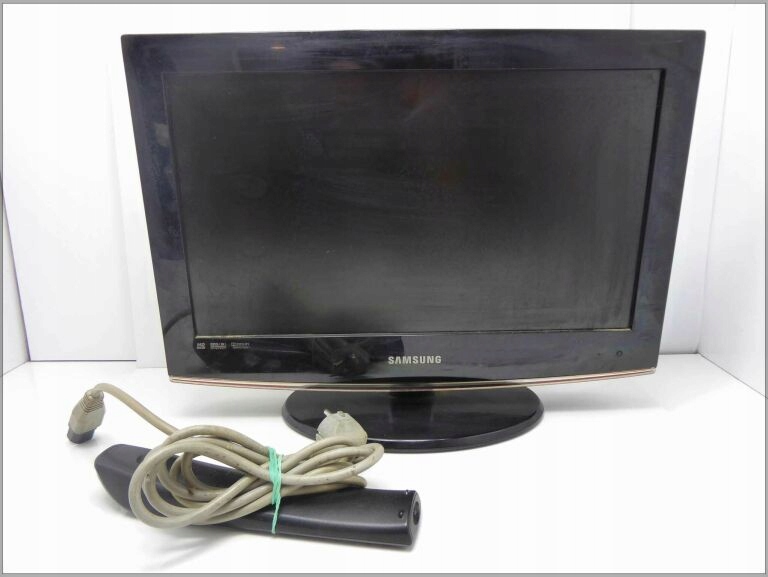MONITOR / TV SAMSUNG LE19B450C4W + KABEL PILOT - 11157496536 ...