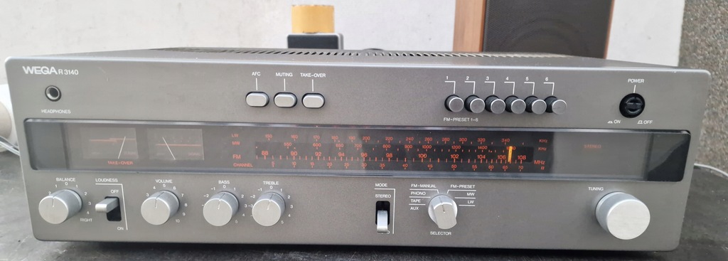 Amplituner Wega R3140 2.0