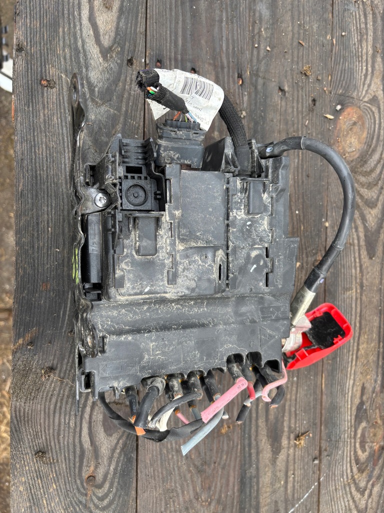MODUŁ NAPIĘCIA AKUMULATORA CITROEN C4 PICASSO II 9675349880