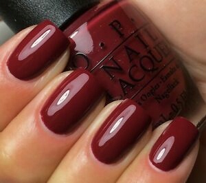 OPI lakier We the Female NLW64