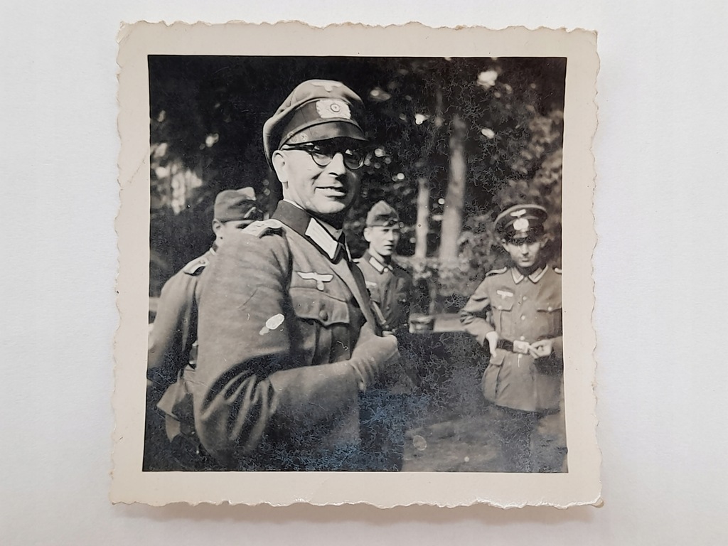 Zdjęcie Wehrmacht oficer żołnierze (z opisem)