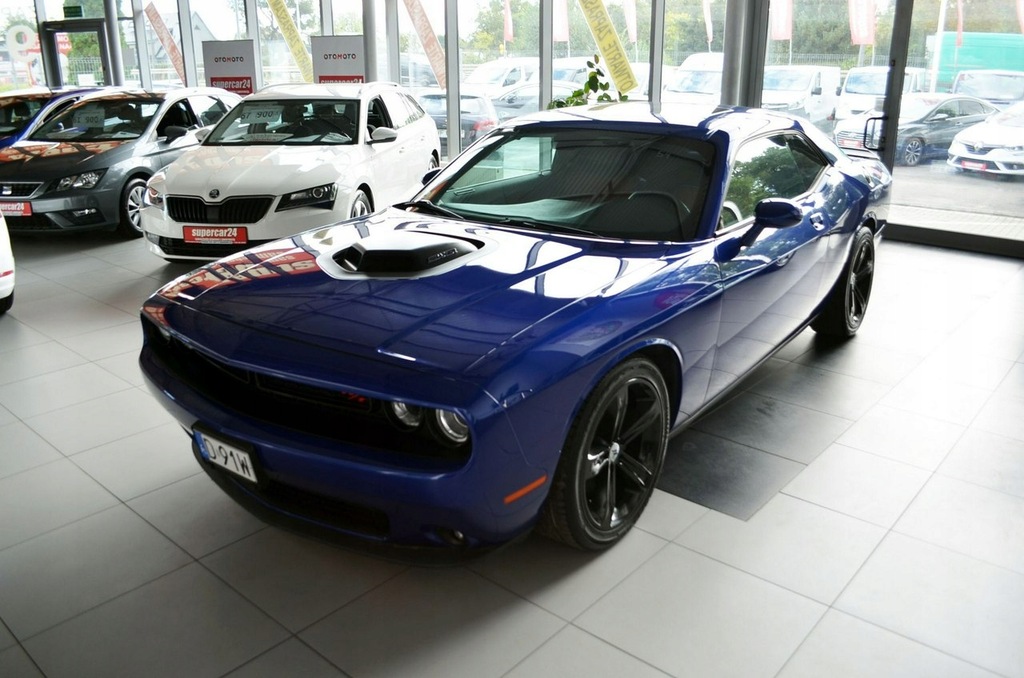 Dodge Challenger R/T 5,7 Hemi Shaker / 400 KM / L