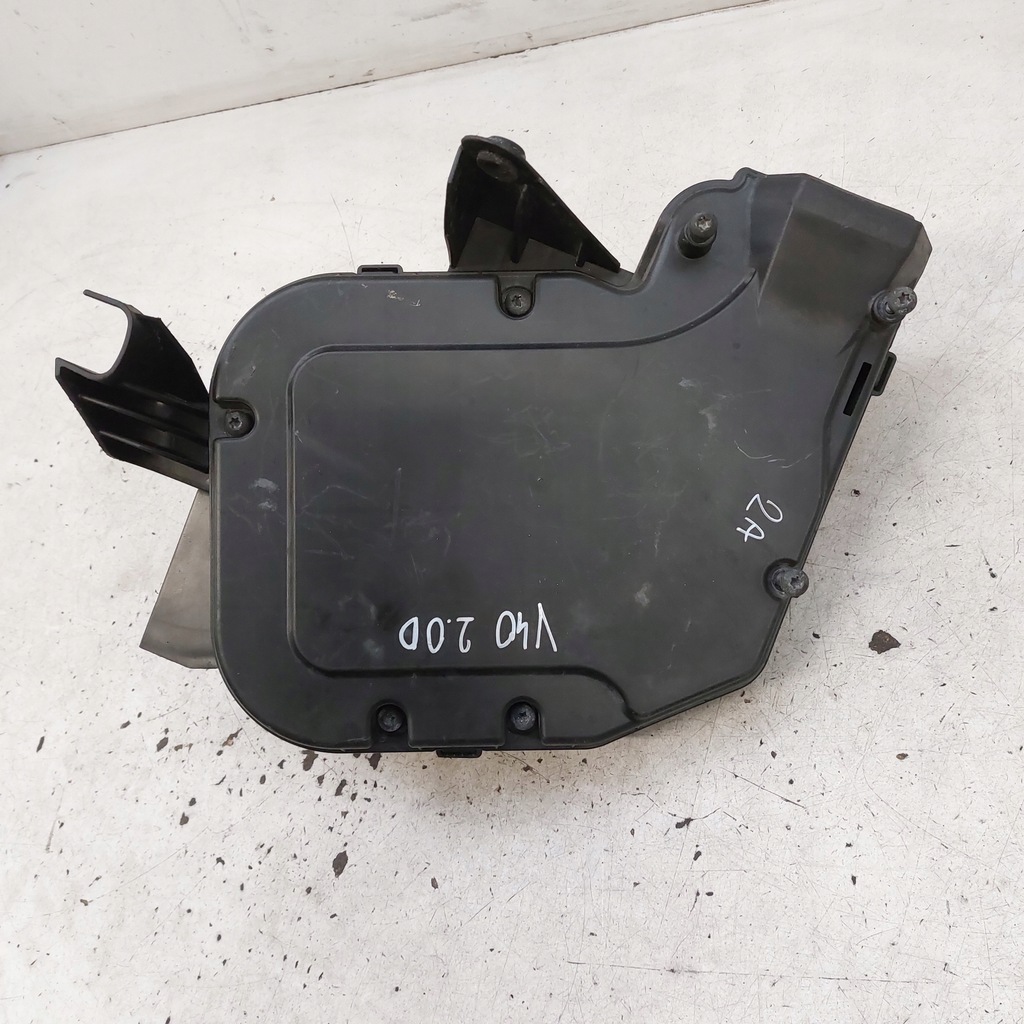 VOLVO V40 II D4 2,0D 2014 V42 OBUDOWA KOMPUTERA 31338662