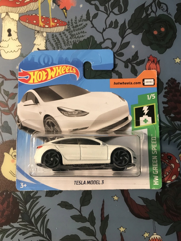 Купить Автомобиль Hot Wheels Tesla Model 3: отзывы, фото, характеристики в интерне-магазине Aredi.ru