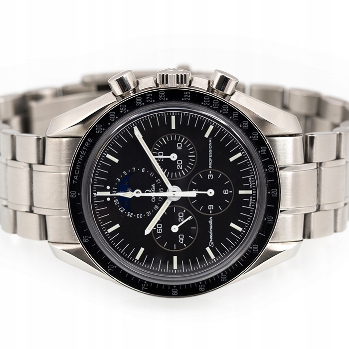 OMEGA SPEEDMASTER PROFESSIONAL MOONWATCH MOONPHASE