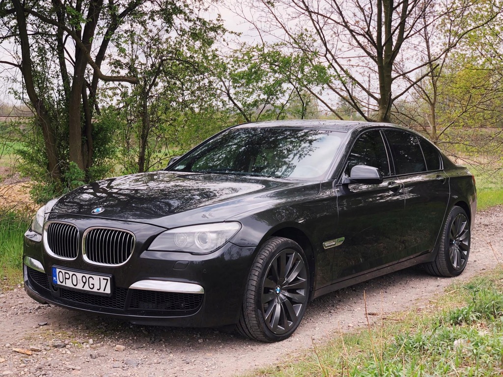 BMW 7 F01 3.0 D 300 KM 2x M PAKIET