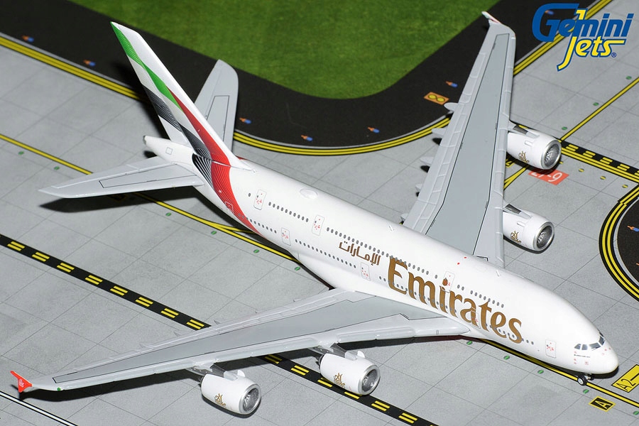 Model samolotu Airbus A380 Emirates 1:400 A6-EOG NEWcolor