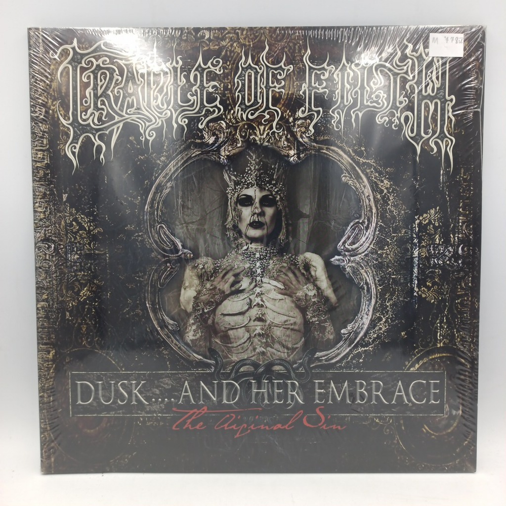 Cradle Of Filth - Dusk.... And Her Embrace - The O