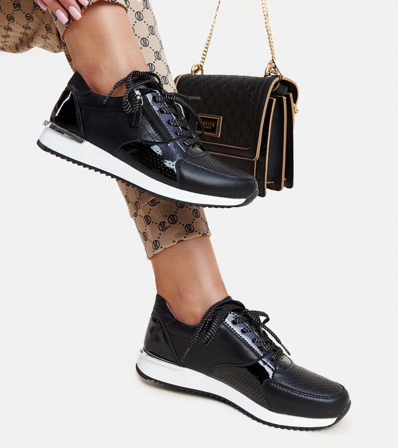 Czarne skórzane sneakersy z metalowa wstawką Rida 28586 rozmiar 37