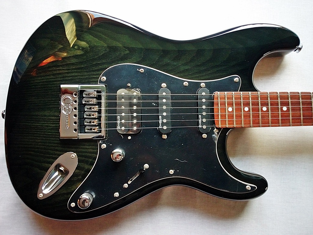 ギター VGS Roadcruiser VST-110 EverTune VGS RoadCruiser Pro VST-110 Evertune (Classic 3-Tone