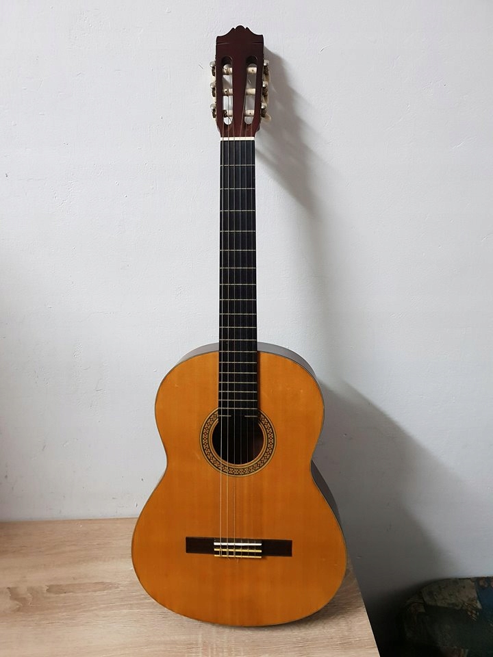 GITARA KLASYCZNA YAMAHA CG-100 MSA