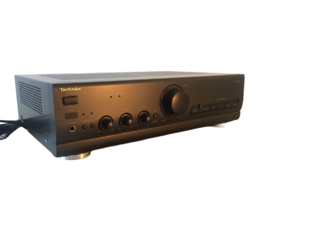 SU-V500 Technics Stereo Integrated Amplifier wzmacniacz a1