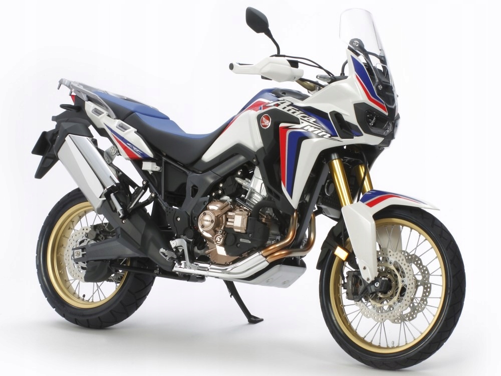 Купить 1/6 Honda CRF1000L Africa Twin Tamiya 16042: отзывы, фото, характеристики в интерне-магазине Aredi.ru