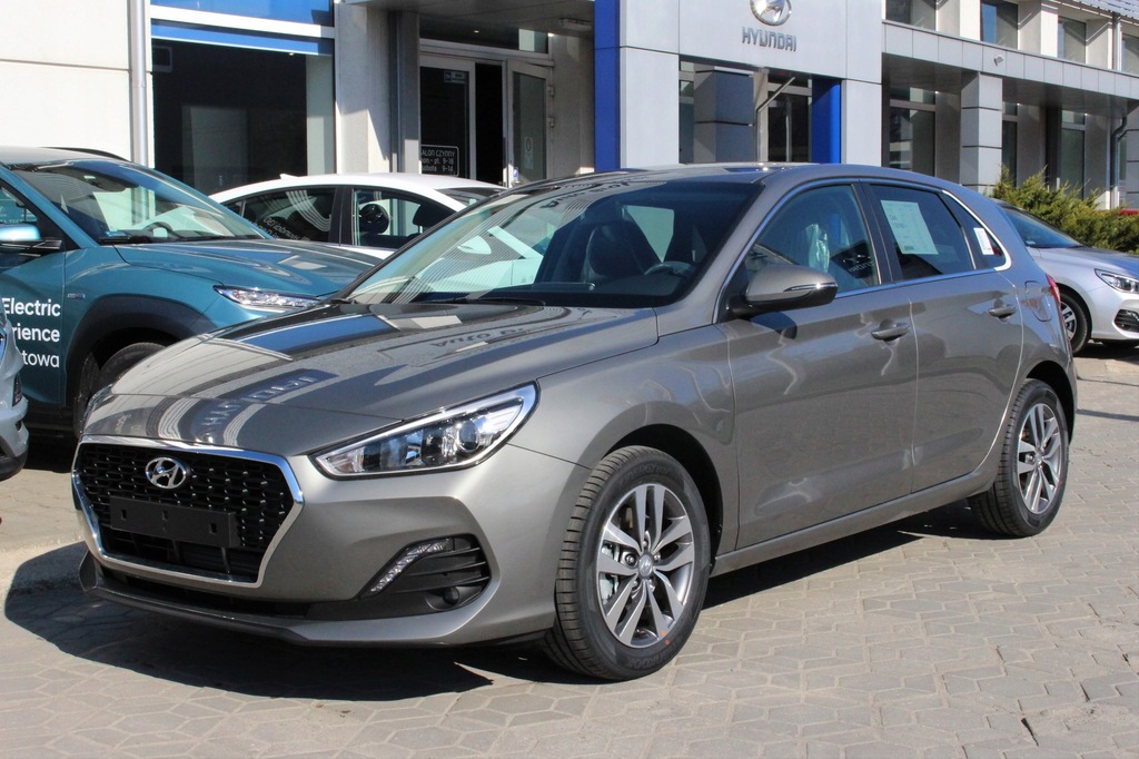Hyundai I30 COMFORT 1.4 T GDI ! 6MT OLIVINE GREY !