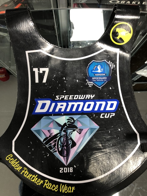 Plastron Pieszczek Diamond CUP