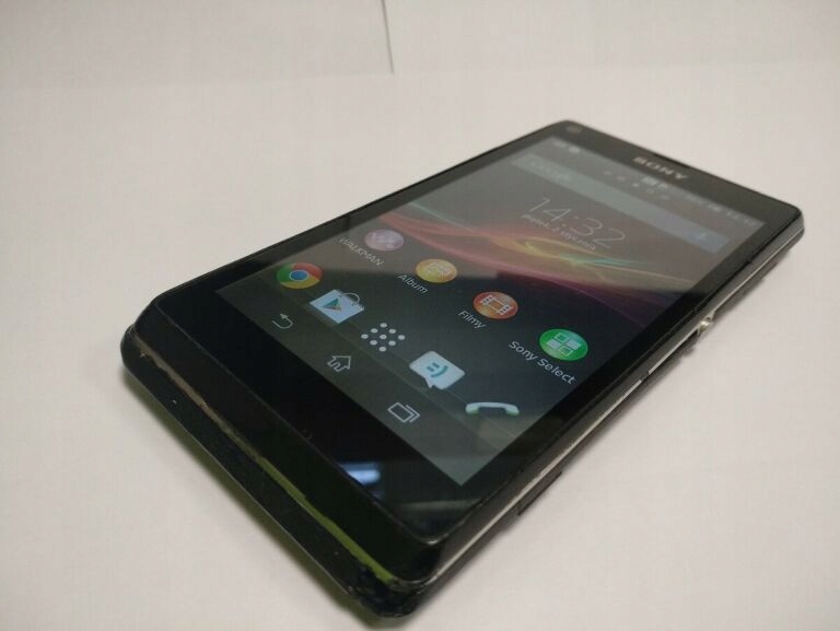 SONY XPERIA L C2105