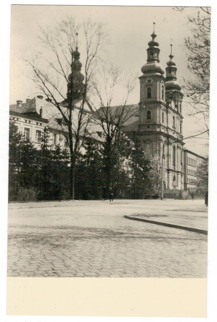 Pocztówka 1940 Nysa kościół Piotra i Pawła szpital