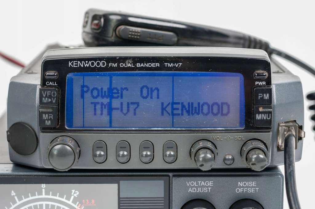 ケンウッド TM-V7A KENWOOD i-img701x500-