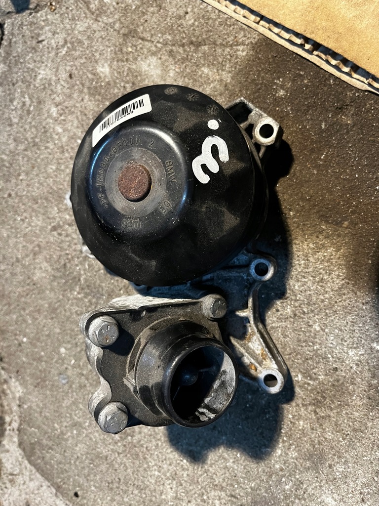 3 BMW F10 F20 POMPA WODY 7797640 TERMOSTAT