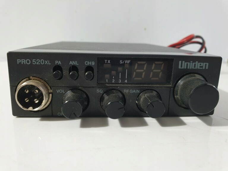 CB RADIO UNIDEN PRO 520XL