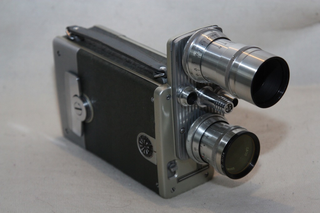 16 mm kamera filmowa KIEV 16 C-3 z 2 obiektywami .