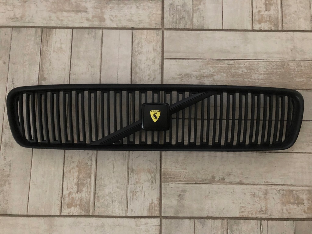 Grill atrapa volvo v50 r design 8373683707 oficjalne archiwum Allegro