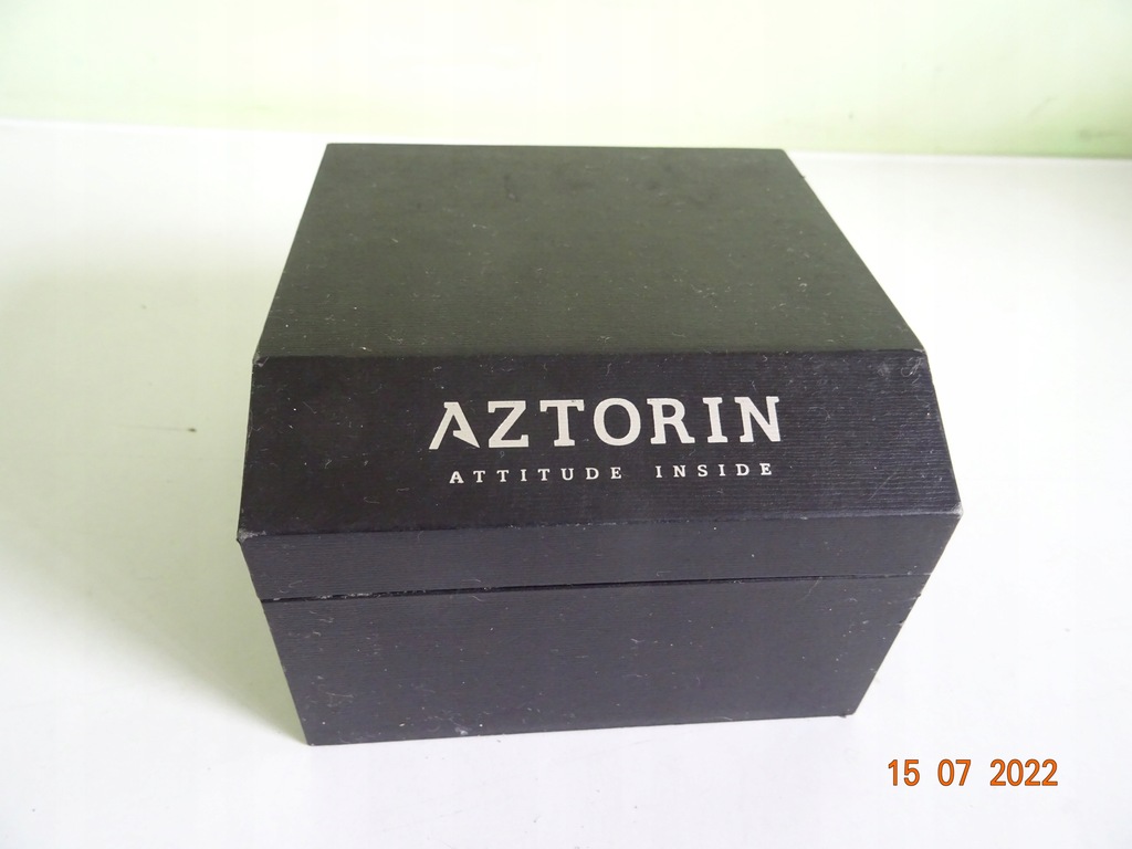 pudełko po zegarku AZTORIN