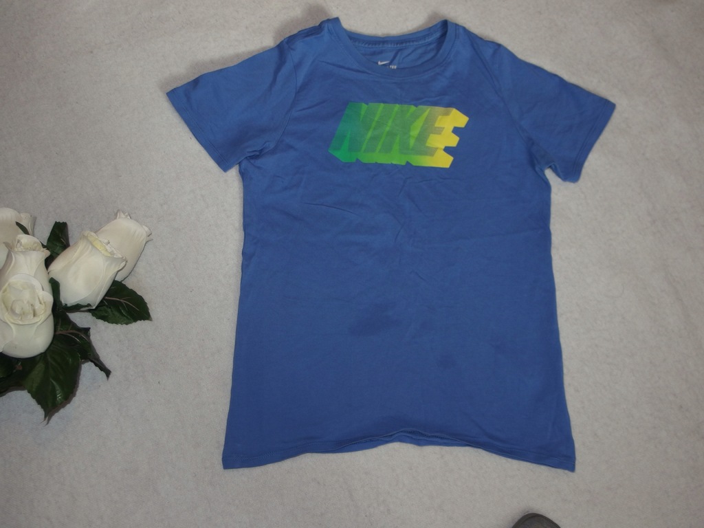 NIKE SUPER BLUZKA BLUZECZKA T-SHIRT 146