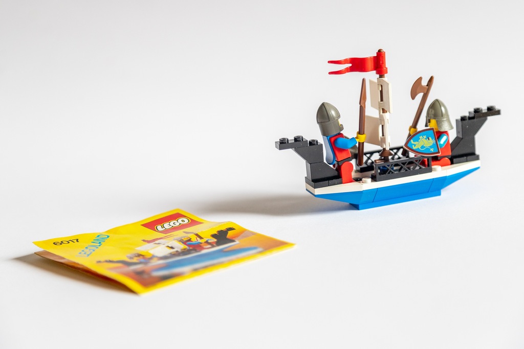 LEGO Castle 6017 King's Oarsmen Vintage PRL