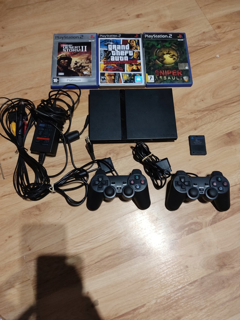 Купить PLAYSTATION 2 SLIM + 2 ПАДА + НАБОР ИГР: отзывы, фото, характеристики в интерне-магазине Aredi.ru