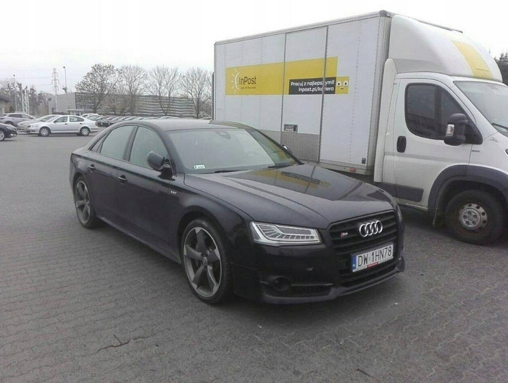 Audi S8