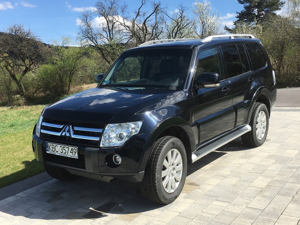 MITSUBISHI PAJERO 3.2 DID FULL OPCJA FAKTURA 23