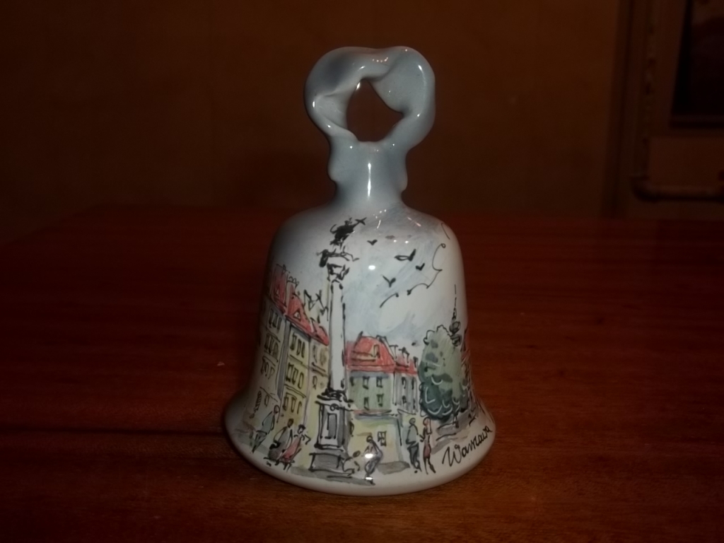 dzwonek porcelanowy 7x9cm handmade używane