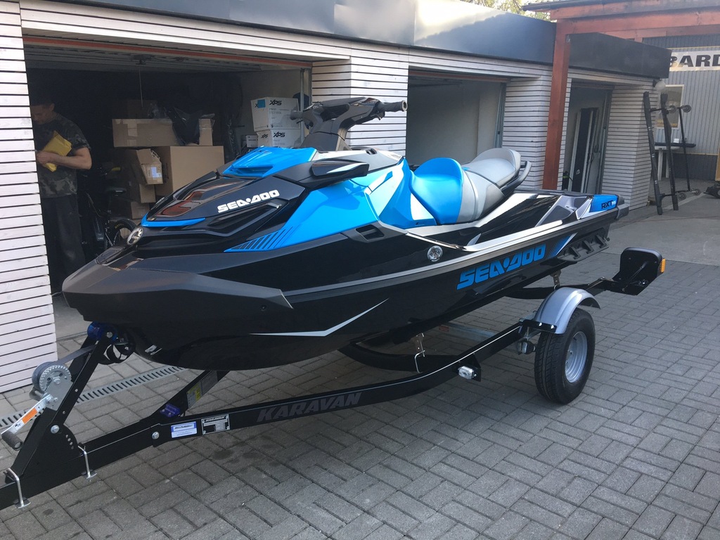 SKUTER WODNY SEA-DOO RXT 230 MODEL 2018 WYPRZEDAŻ!