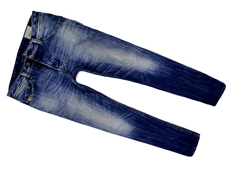 DIESEL DARRON SLIM 0814A SPODNIE JEANS 30/32 pas82