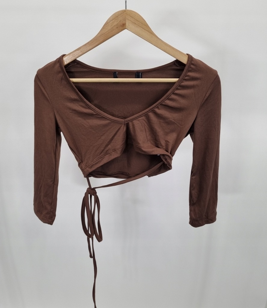 TOP Z DŁUGIM RĘKAWEM I DEKOLTEM GŁADKI BRĄZOWY KRÓTKI XS 093