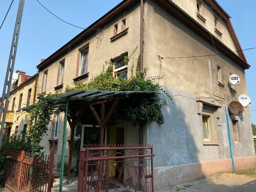 Dom, Gniezno, Gnieźnieński (pow.), 330 m²