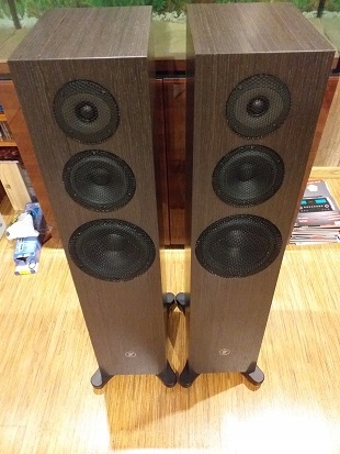 EQUILIBRIUM ELTHERIA S7- Jak nowe!