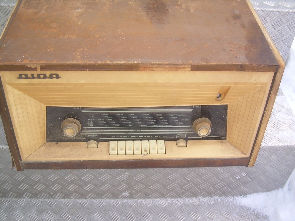 Radio z adapterem AIDA
