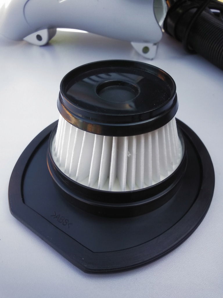 ODKURZACZ RĘCZNY MOCNY 1000W + TURBOSZCZOTKA 8307405062 ODKURZACZ RĘCZNY MOCNY 1000W + TURBOSZCZOTKA 8307405062