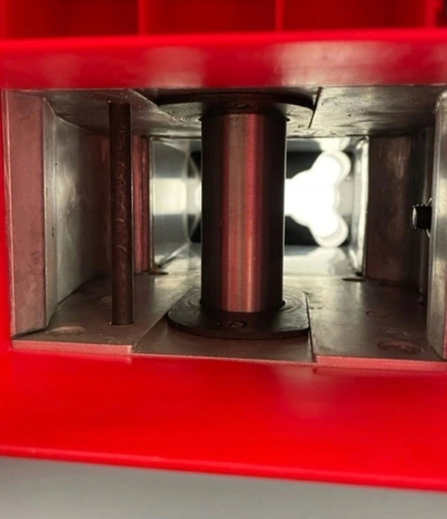 Trituratore Elettrico IKRA ILH 3000 A - Biotrituratore Da Giardino 3000W, Silenzioso, Con Forbici E Occhiali