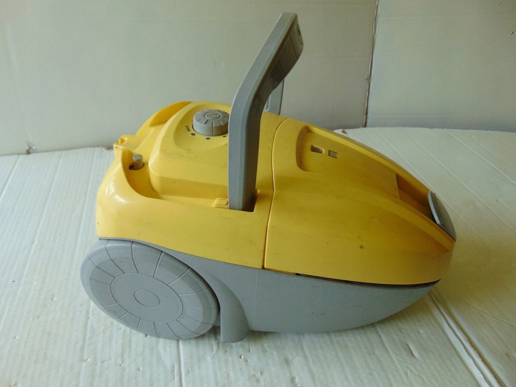 Odkurzacz workowy Argos VC06 1600W 12078994566 oficjalne archiwum