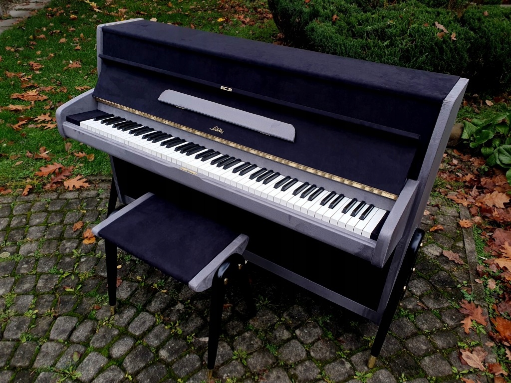 Pianino SAUTER 101cm 1960r obudowa materiałowa ZAMSZ CZARNO - SZARY