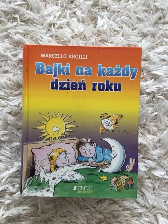 Marcello Argilli Bajki na każdy dzień roku książka