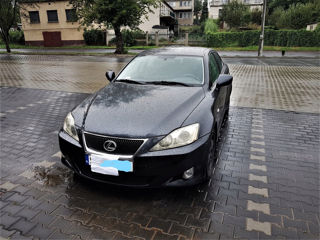 LEXUS IS II (_E2_) 250 (GSE20) 208 KM