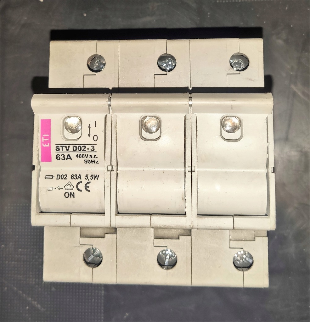 Rozłącznik bezpiecznikowy 3P 63A STV D02 ETI