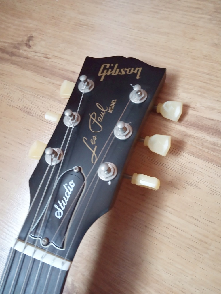 値下げ！EMG 81/85搭載 Gibson LesPaul モデル LPJ EMG 81/85搭載 Gibson LesPaul モデル LPJ ギブソン